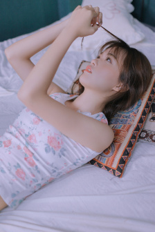 《不戴套的瑜伽教练3》完整版